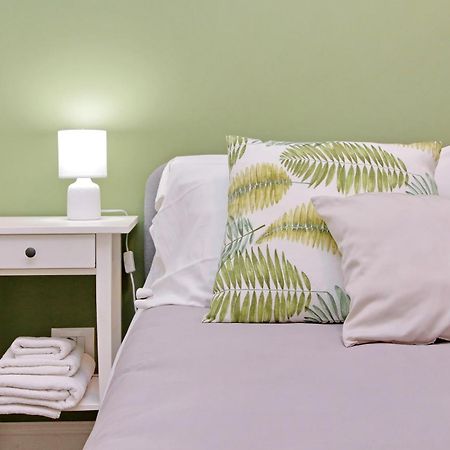 Pr Apartment - Fiumicino Rome Airport 9 Min - Exteriör bild